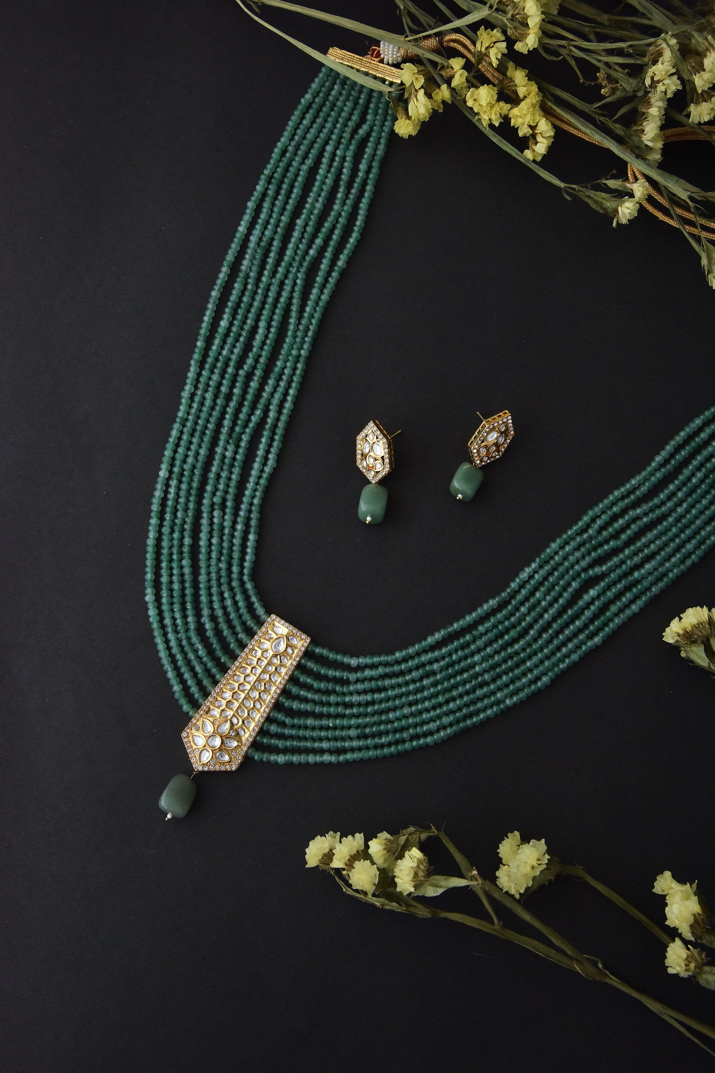 Verdant Verve Layered Necklace Set - Dyulokha