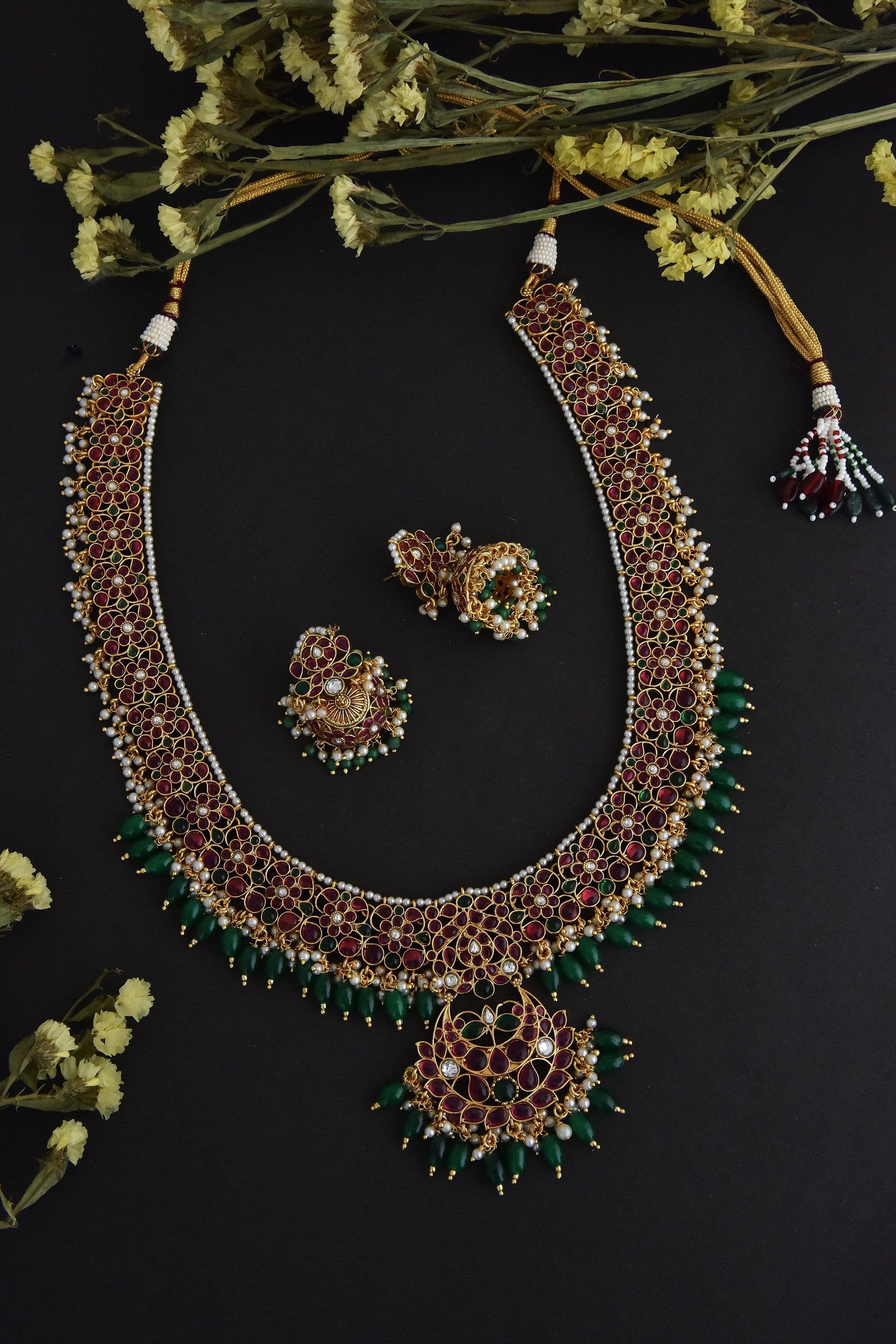 Regal Harmony Jadau Kundan Necklace Set - Dyulokha