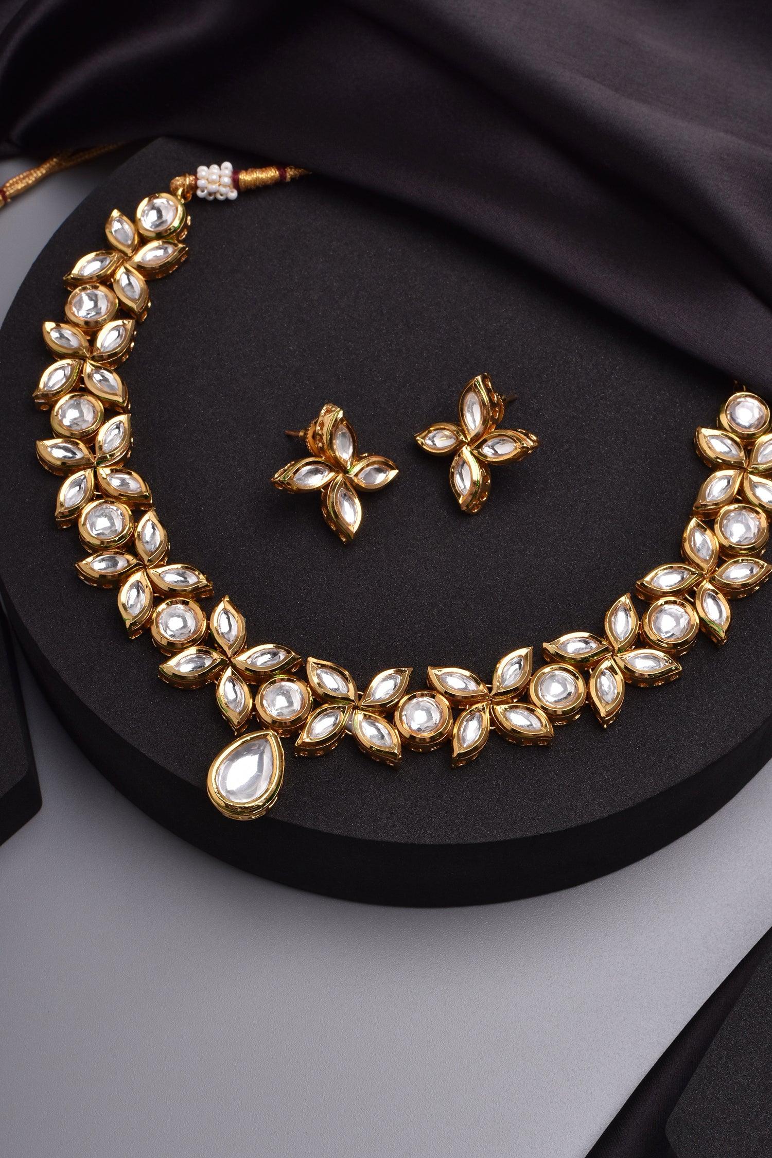 Golden Elegance Kundan Necklace Set - Dyulokha