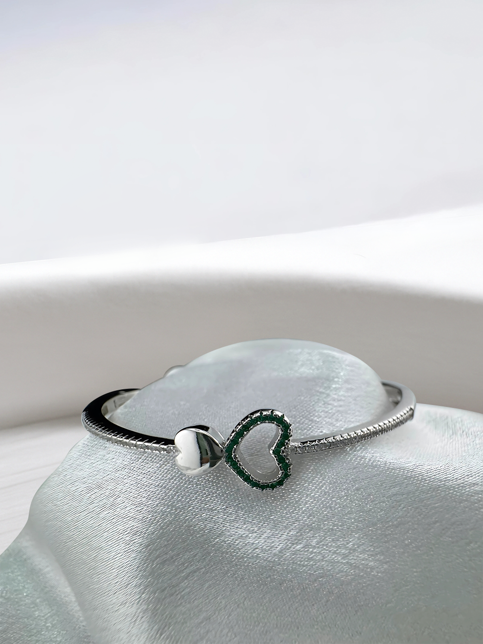 Elegance Refined Bracelet