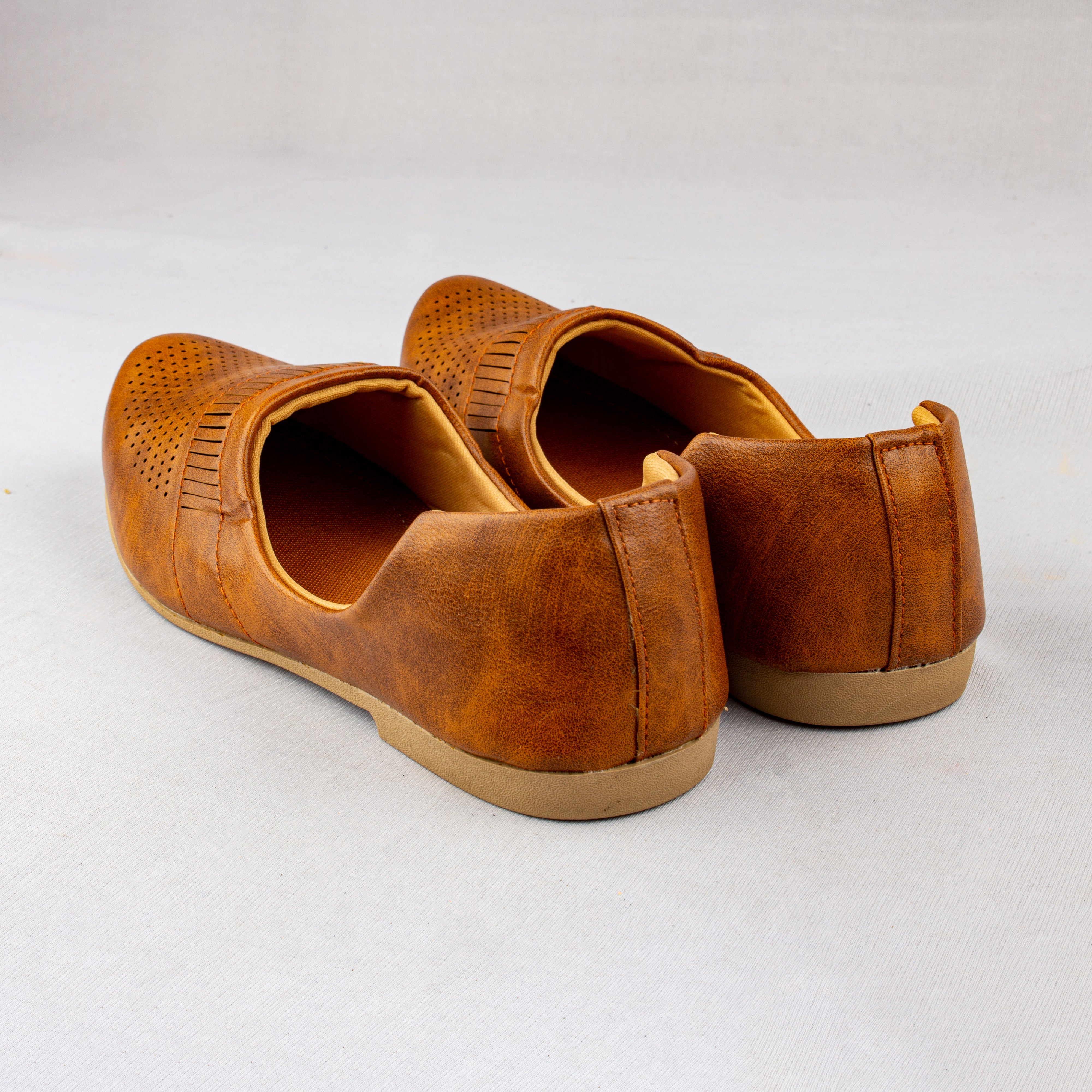 Dark Brown Almond Leather Mojari