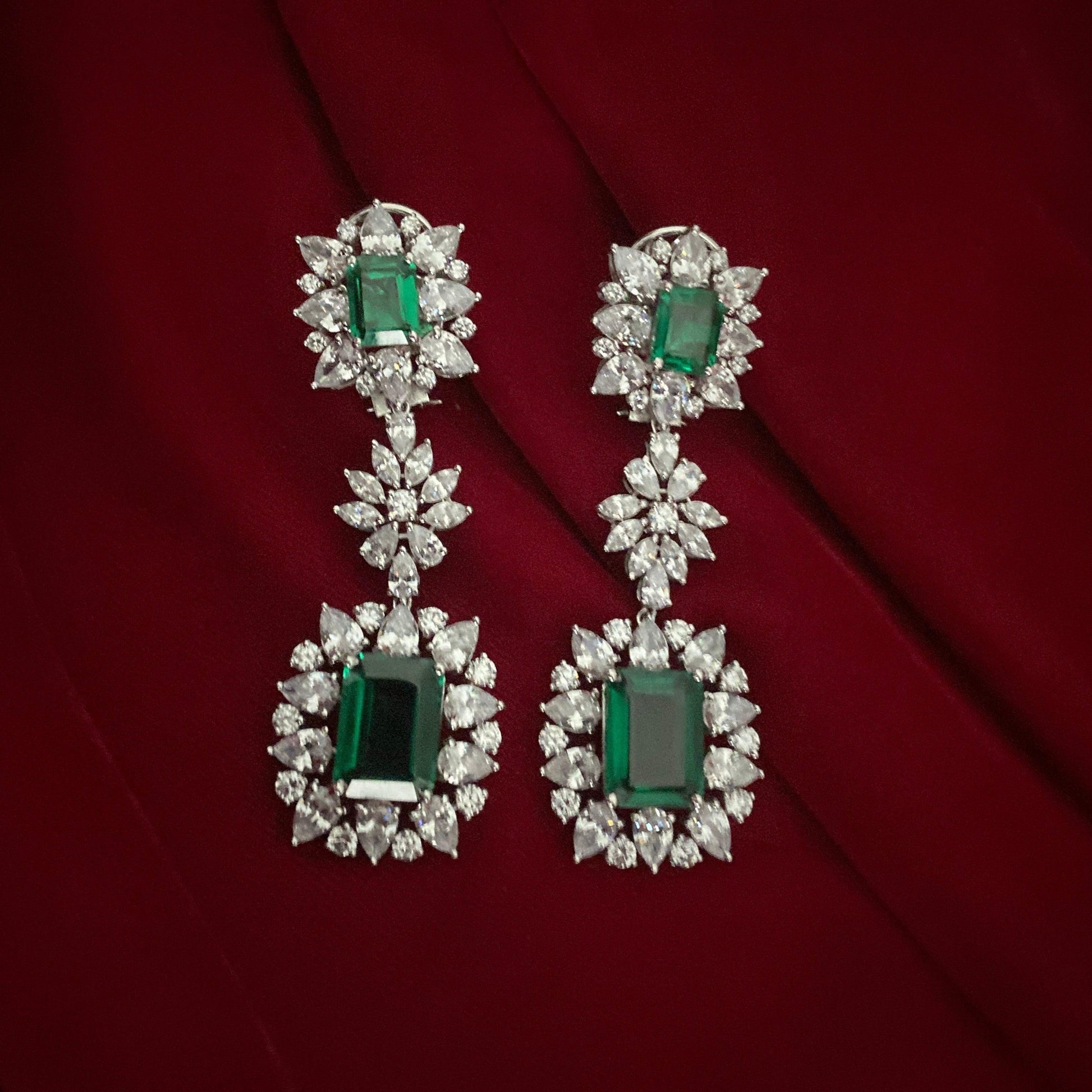 Emerald Elegance Long Earrings - Dyulokha