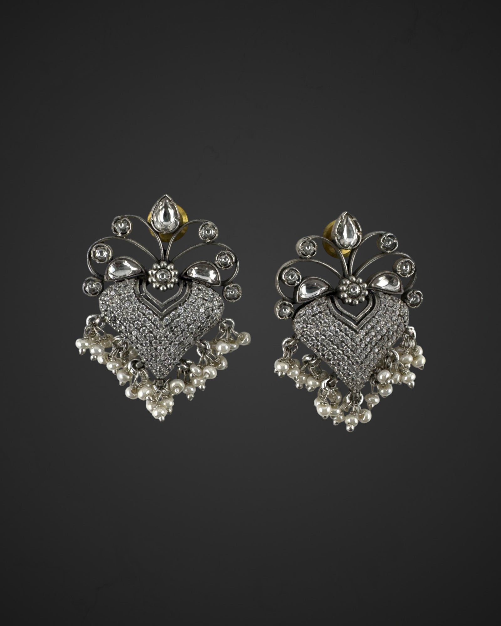 Heritage Glint Studs
