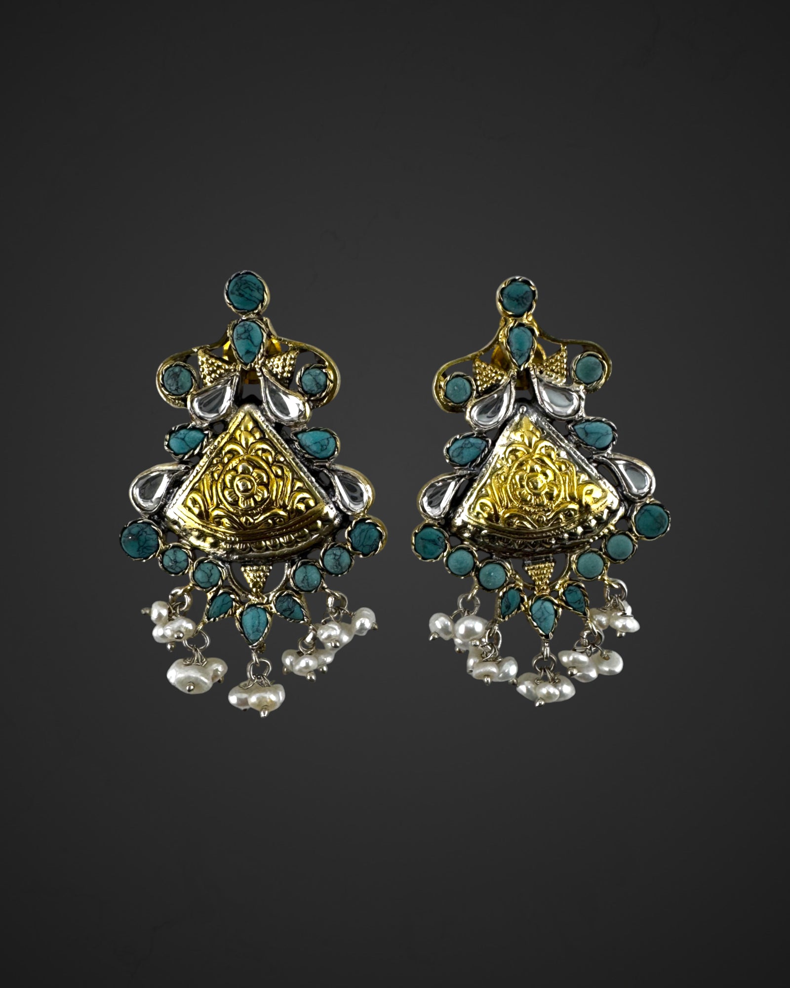 La Fleur Divine Studs