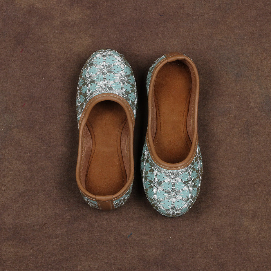 Sea Green Artisan Comfort Round Toe Jutti