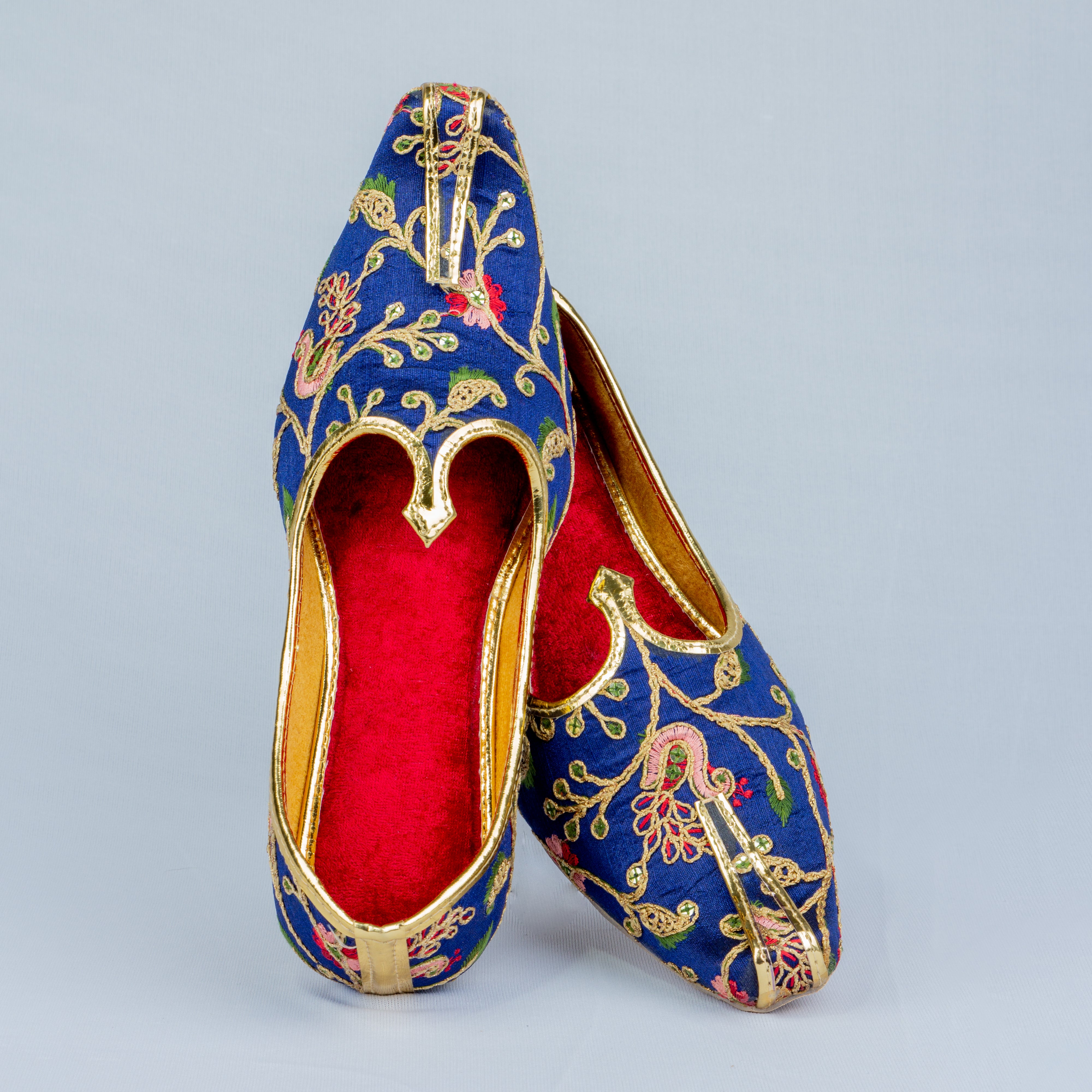 Two Tone Royal Blue Ethnic Mojari
