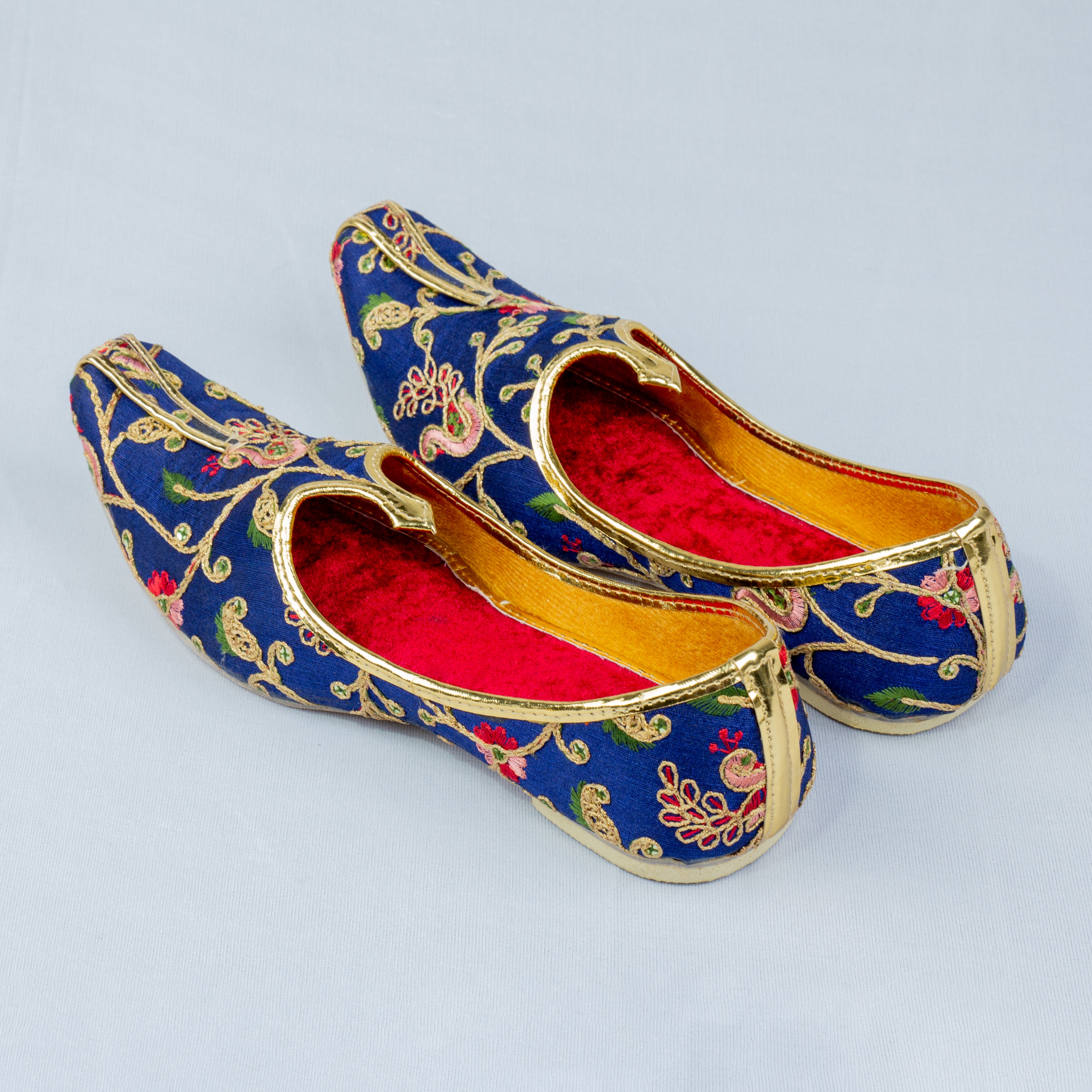 Two Tone Royal Blue Ethnic Mojari