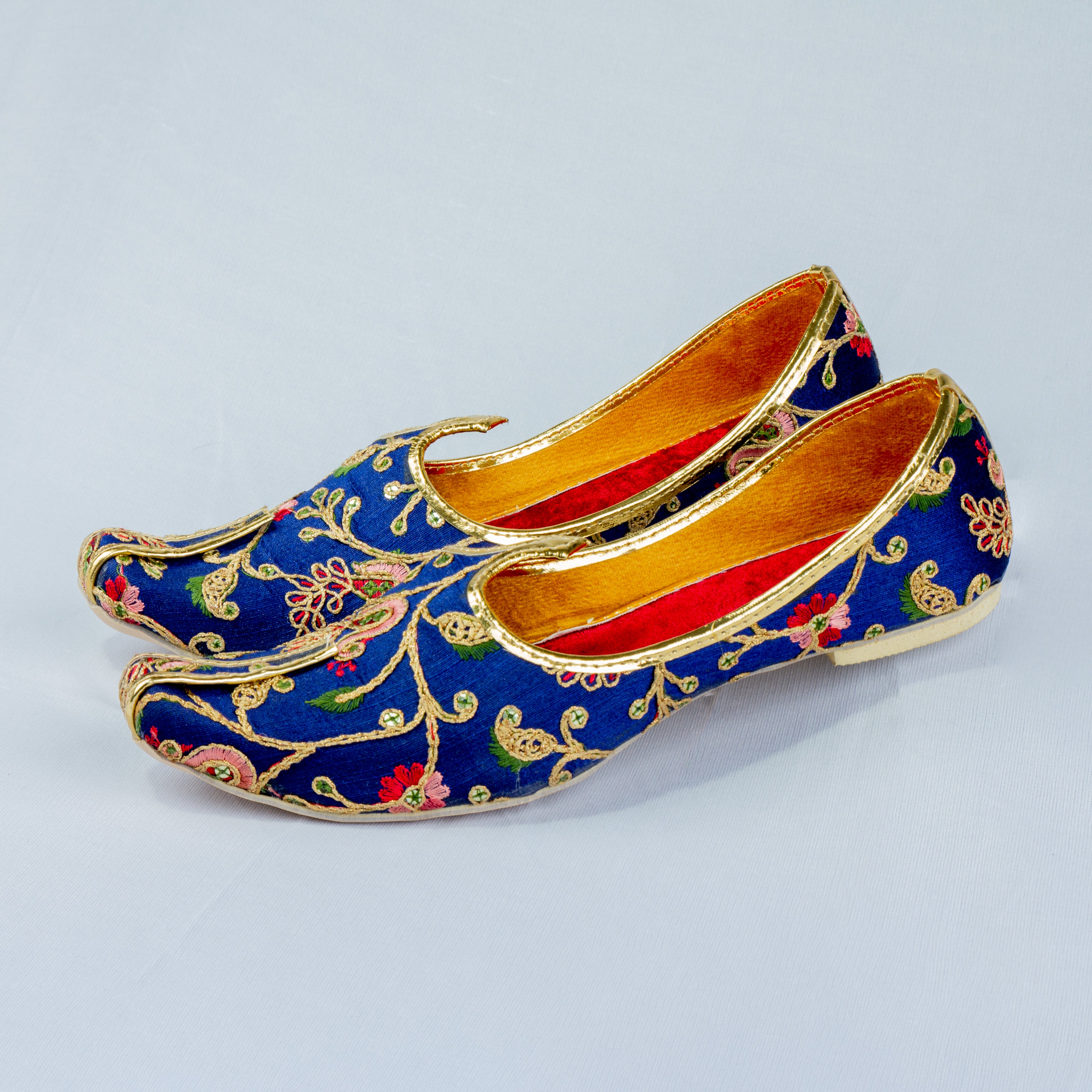Two Tone Royal Blue Ethnic Mojari