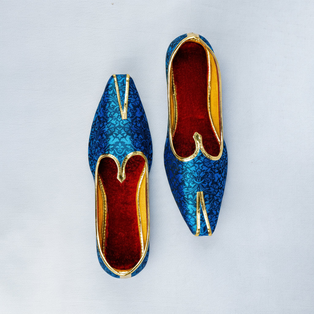 Textured Ink Blue Pointed Mojari