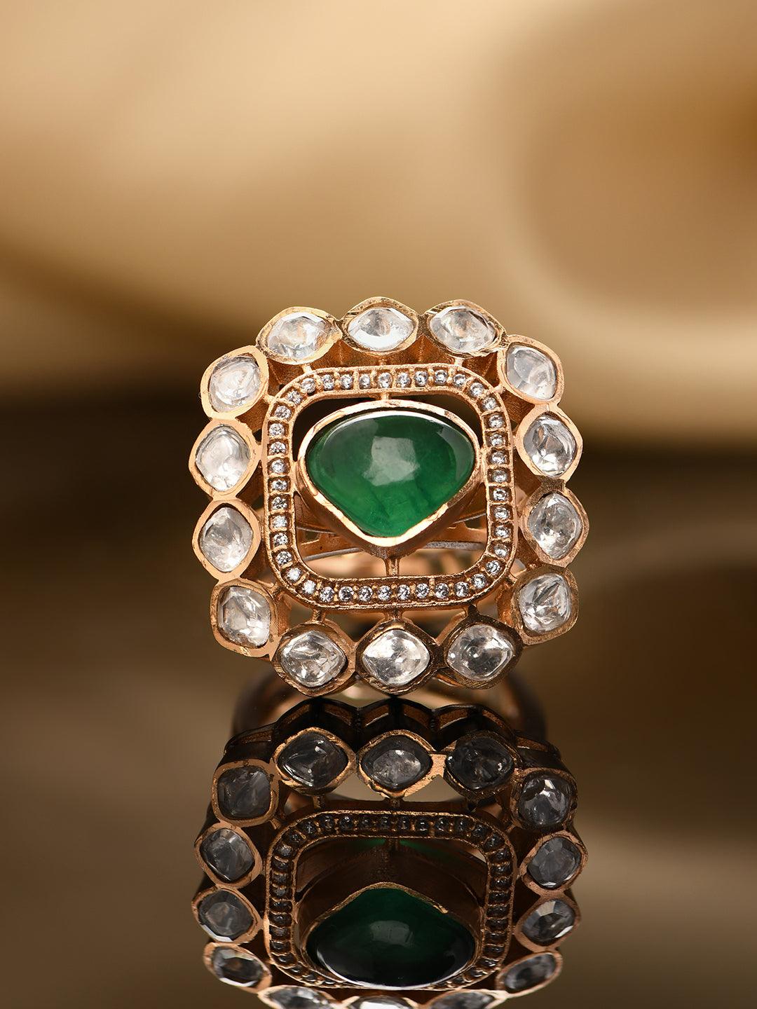 Radiant Emerald Glow Ring - Dyulokha