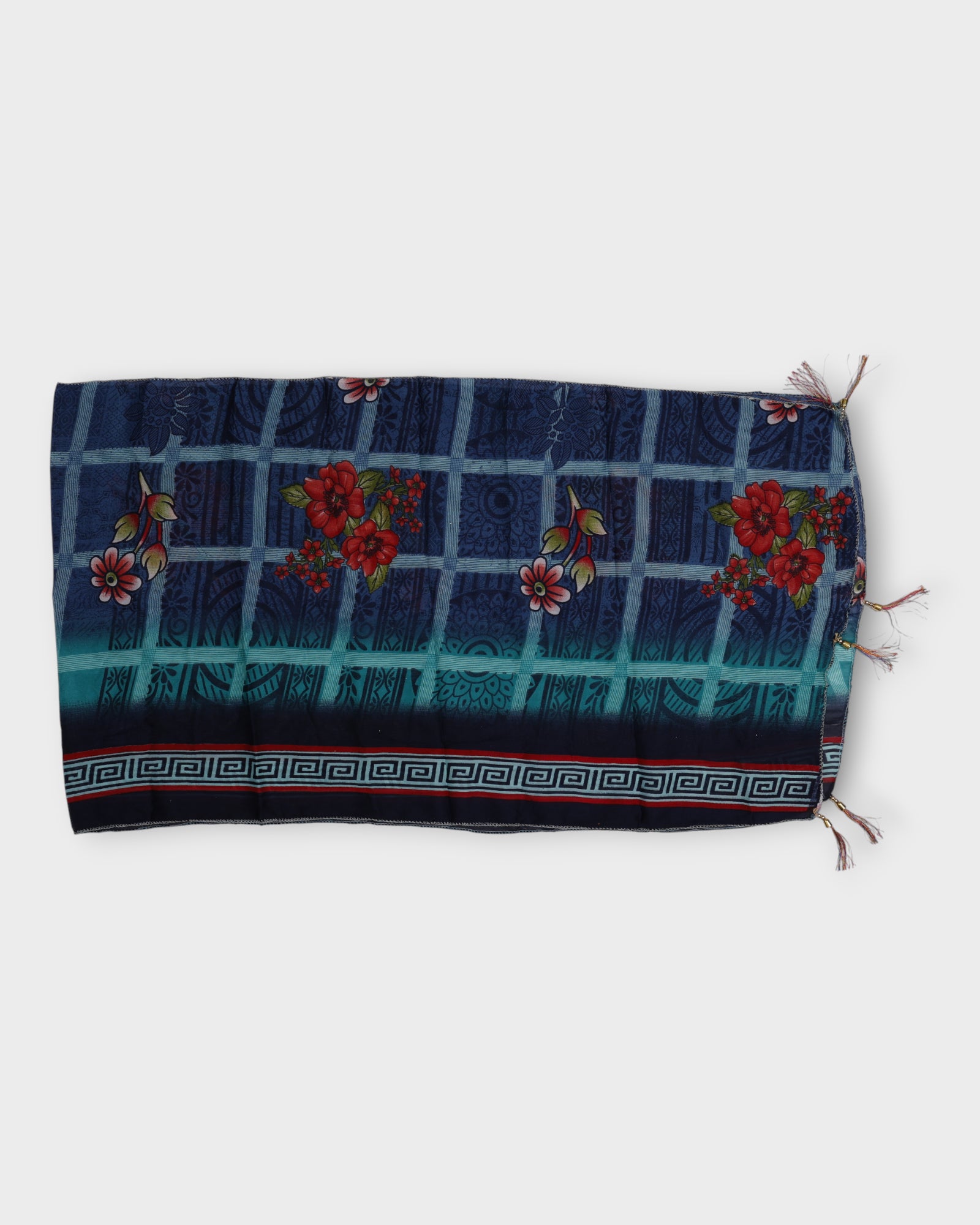 Fashionable Loop Vibrant Scarf