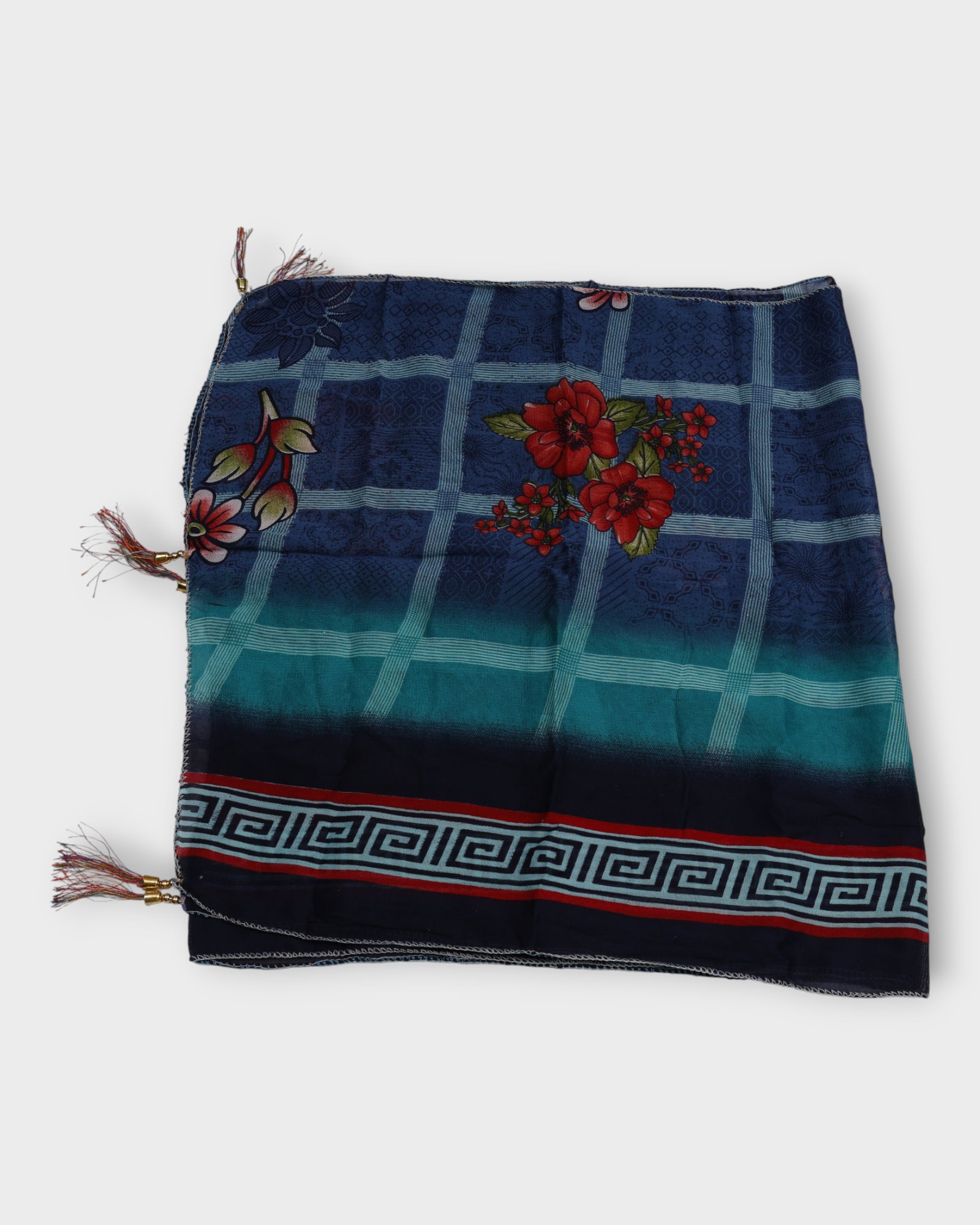 Fashionable Loop Vibrant Scarf