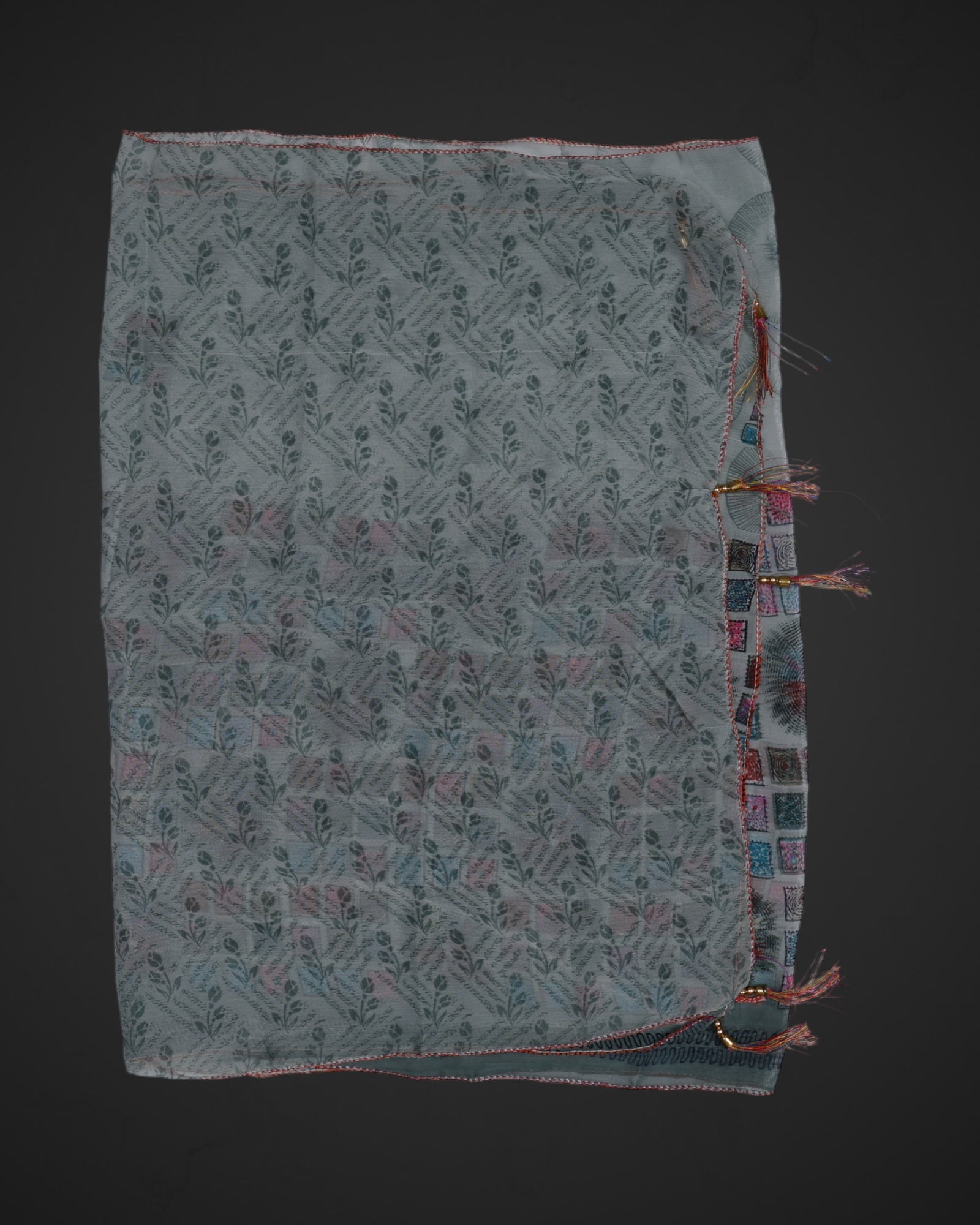 Stylish Geometric Print Scarf