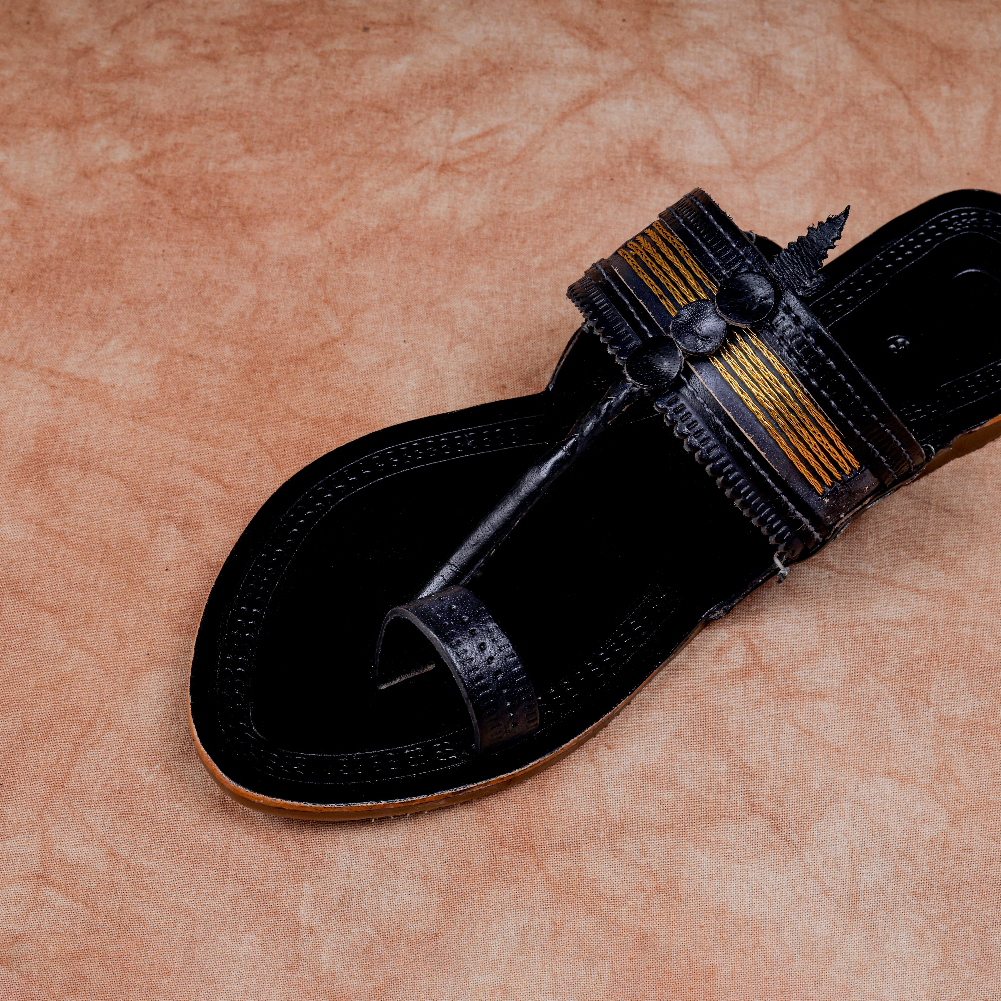 Black Handcrafted Leather Kolhapuri Sandals