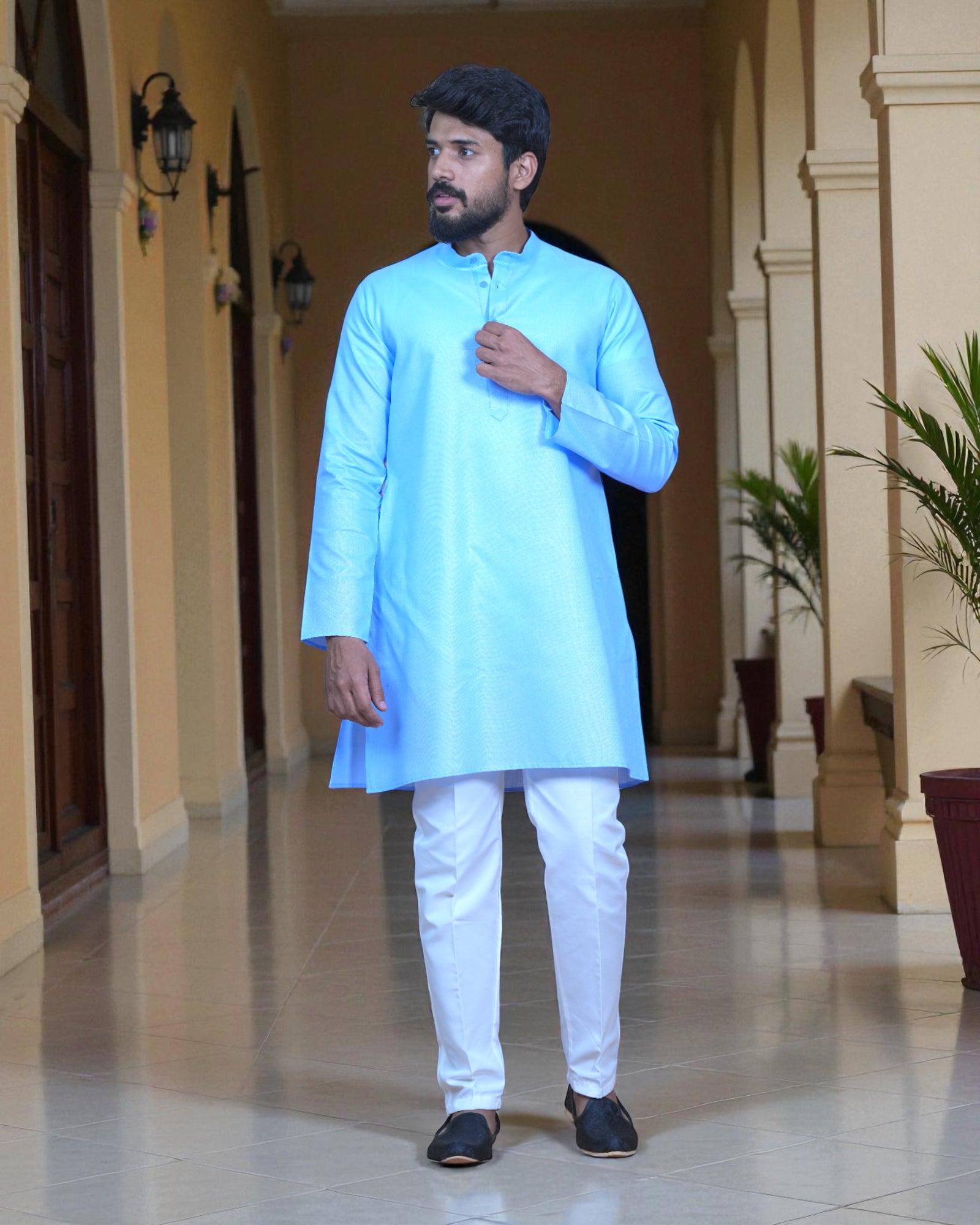 Lightweight Men's Kurta Fashion