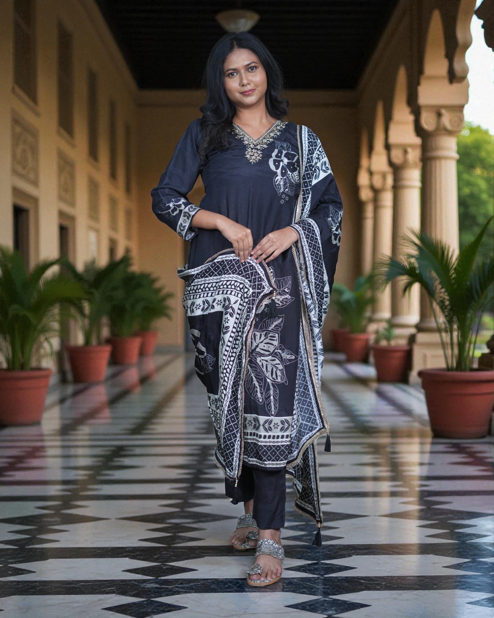 Floral Silk Zardozi Lace Kurta Set