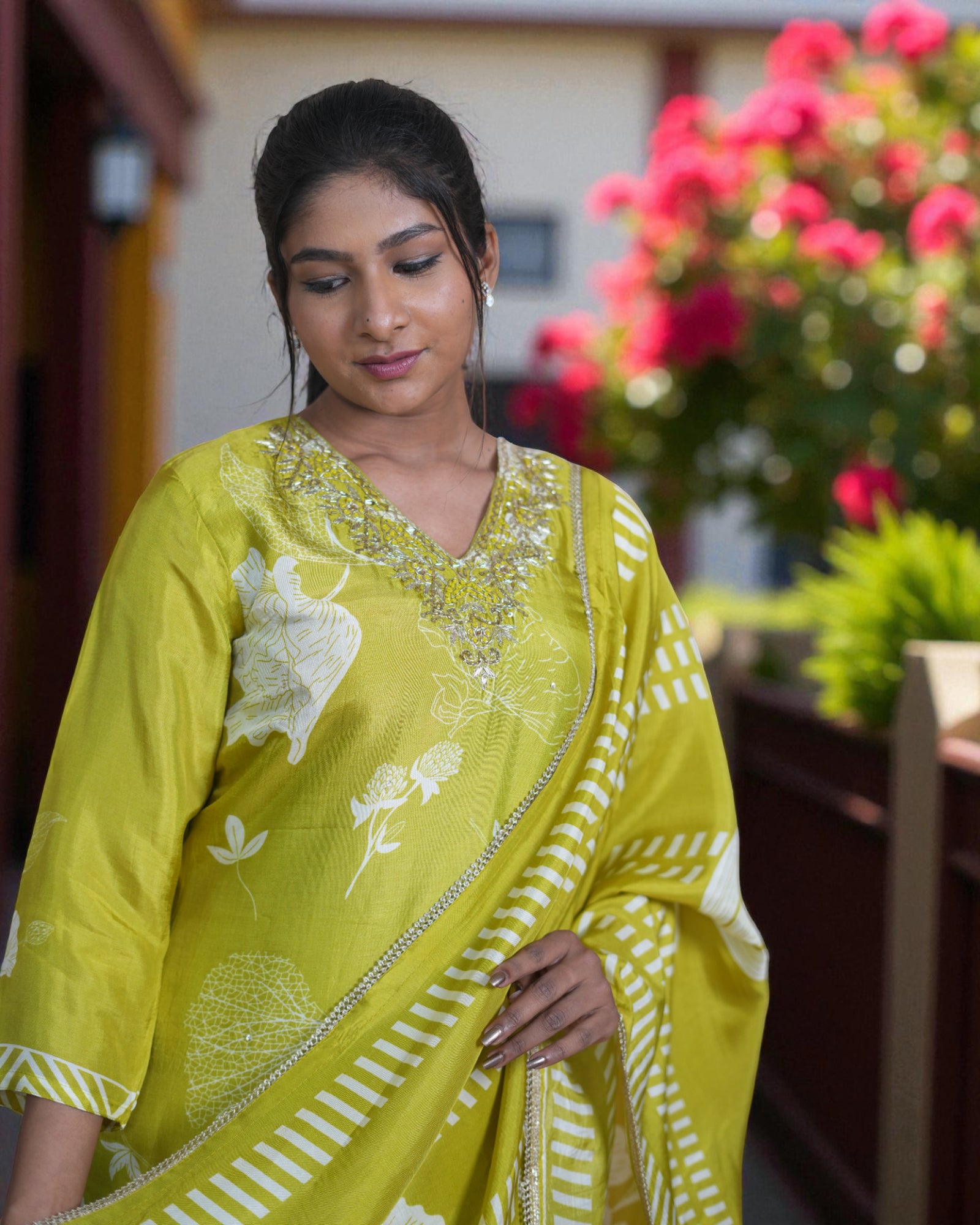 Floral Zardozi Beadwork Cotton Kurta Set
