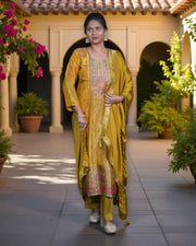 Zardozi Embroidered Kurta Set with Dupatta