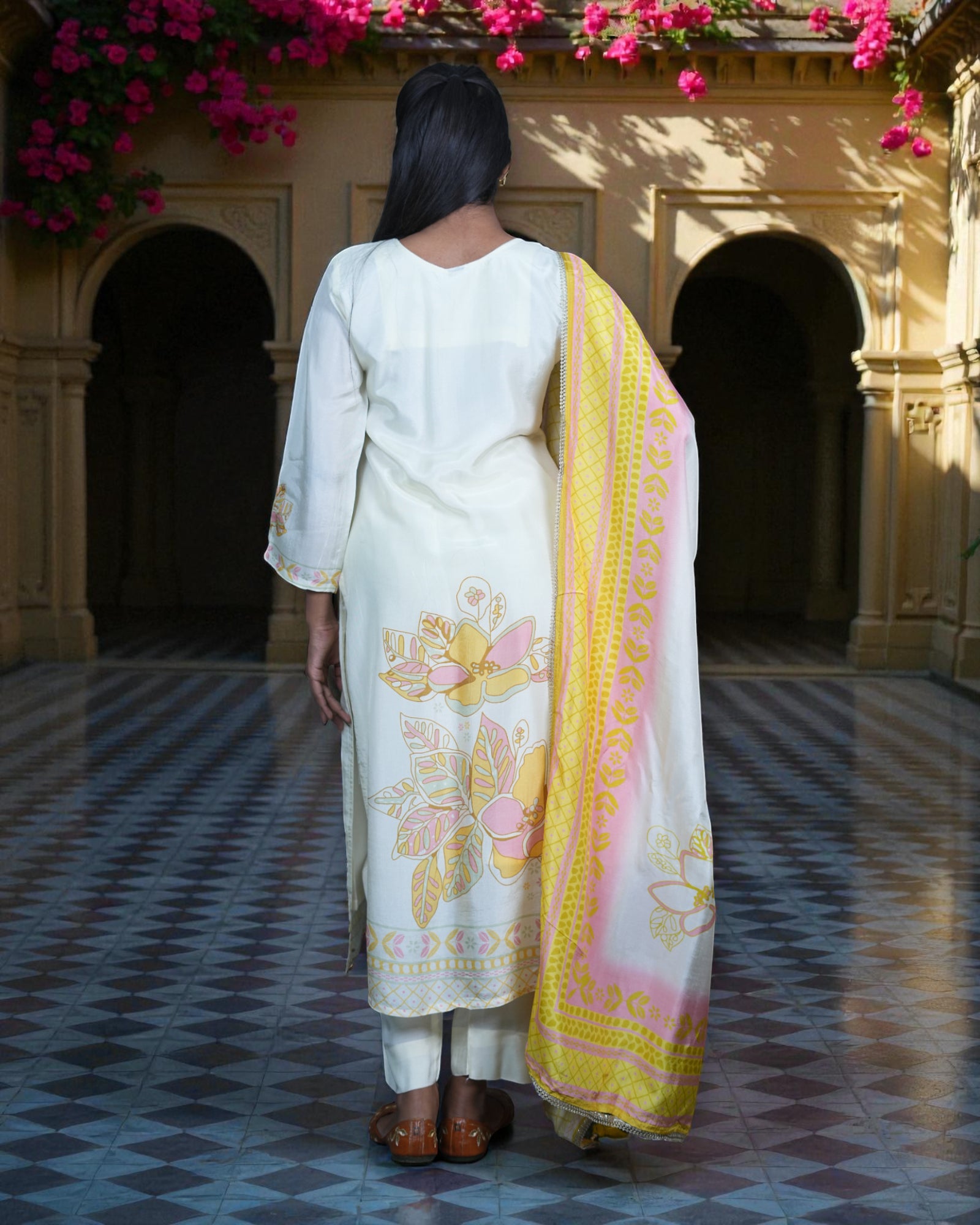 Floral Printed Chinon Silk Kurta Set