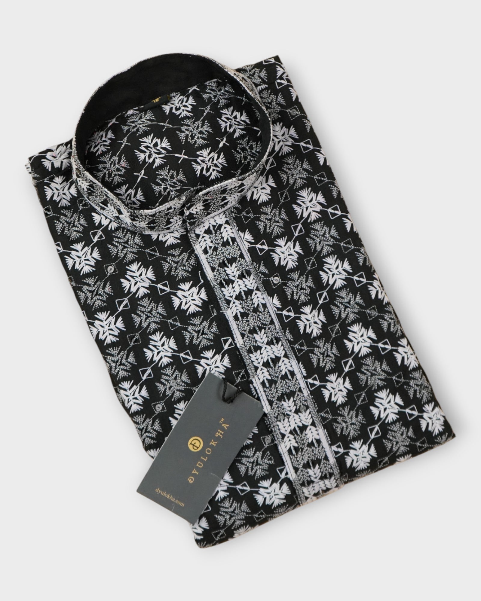 Cotton Blend Thread Embroidered Kurta Pajama
