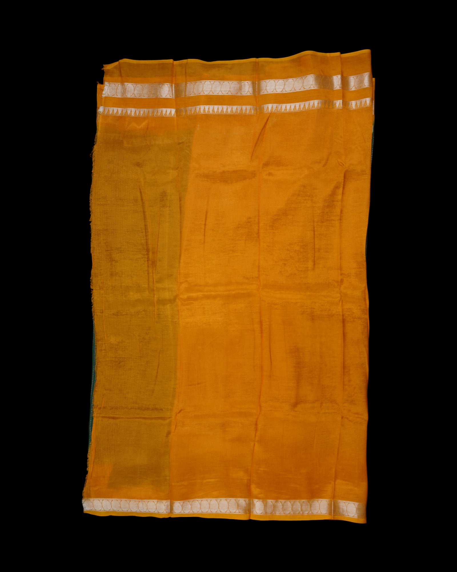 Green Mangalgiri Pattu Silk Saree With Zari Drops