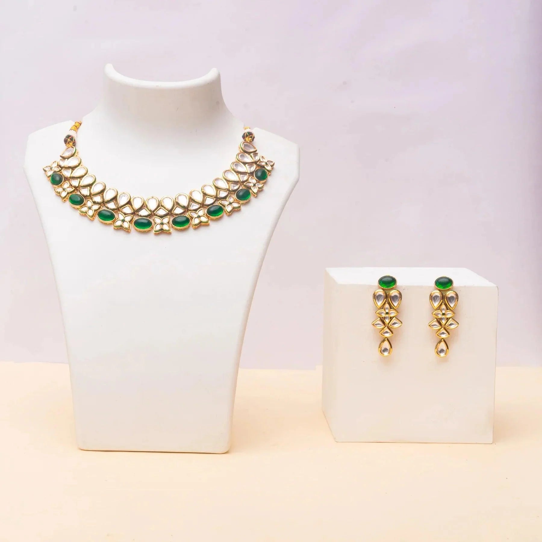 Enchanting Emeralds Kundan Necklace Set - Dyulokha