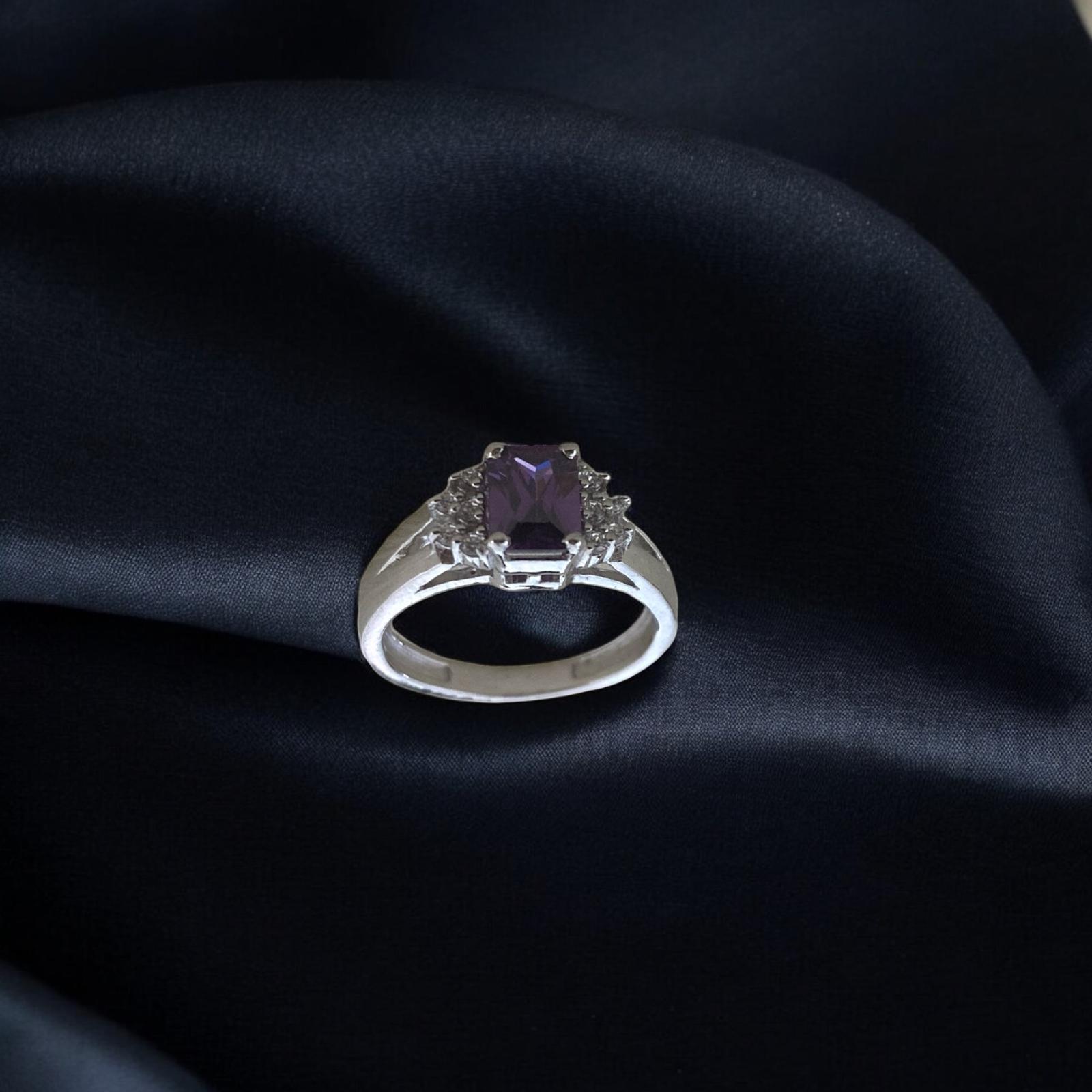 Amethyst CZ Sparkle Ring - Dyulokha